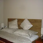 Goscinny Dworek Habitación en casa particular