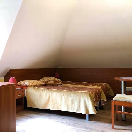 Goscinny Dworek פוביירובו