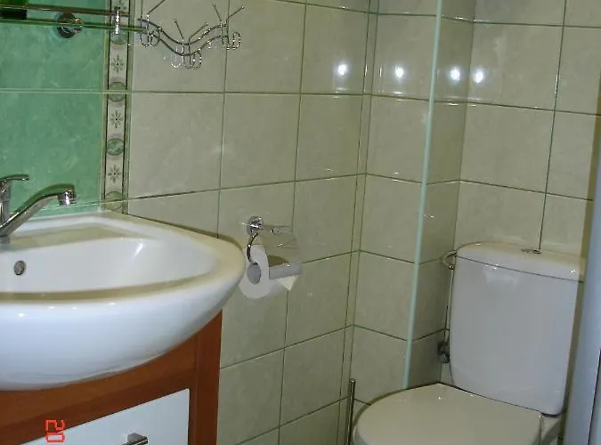 Goscinny Dworek Pobierowo